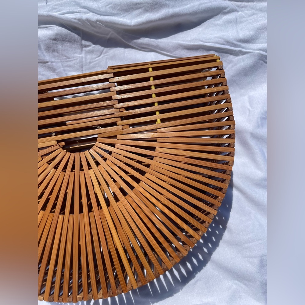 Vintage Bamboo Half-Moon Cage Bag - Picture 4 of 16